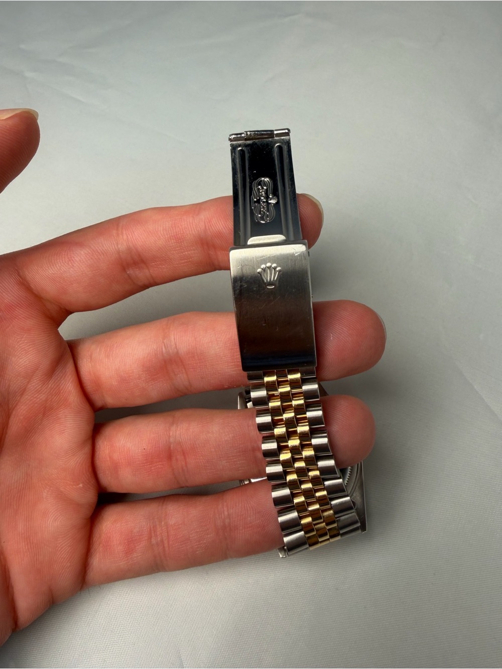 Rolex Datejust 36mm 16013 Jubilee Two Tone 18k Gold Steel Champagne Dial 1978 - Picture 11 of 14